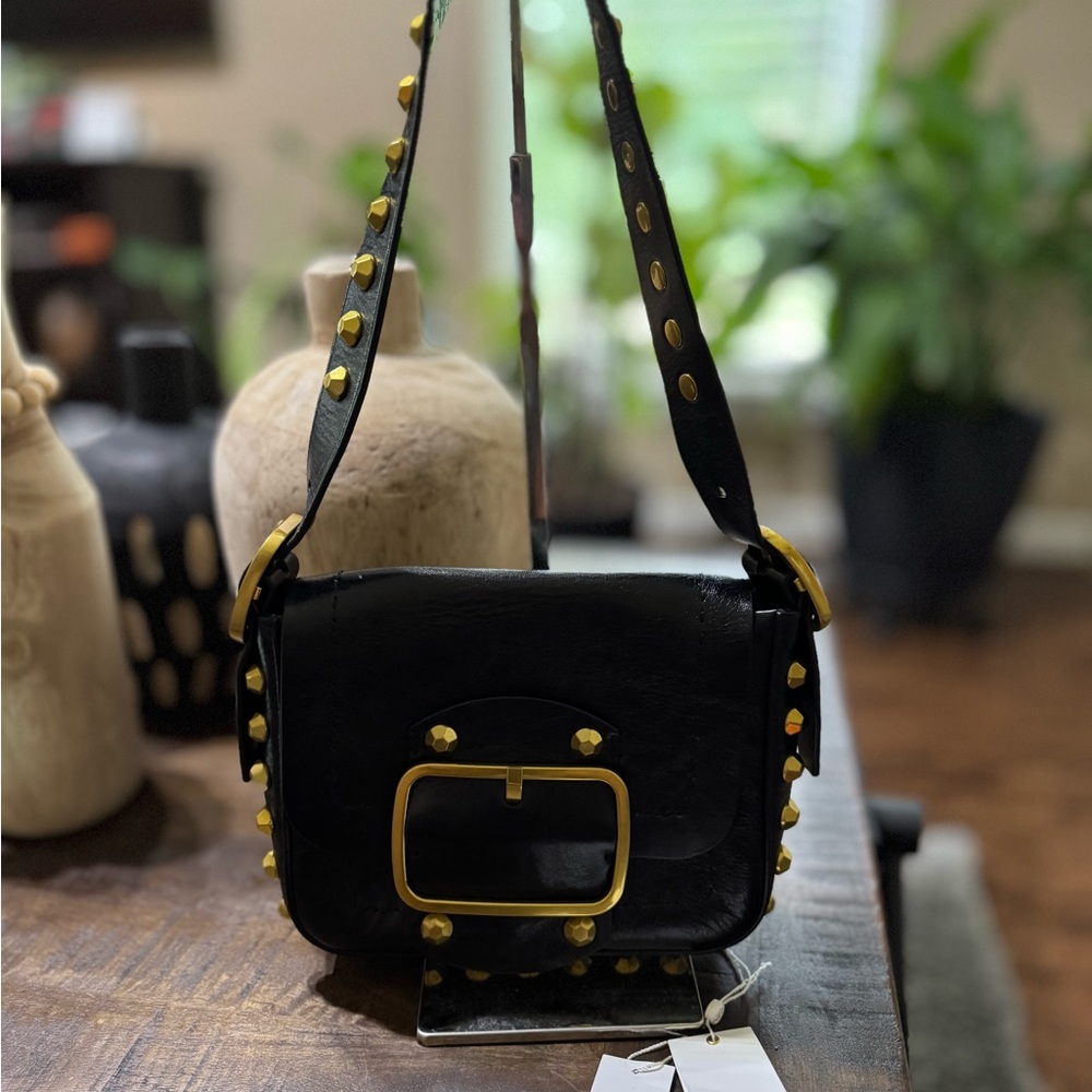 NWT Tory Burch SAWYER STUD SMALL LEATHER SHOULDER BAG IN BLACK/GOLD